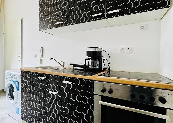 Chic Retreat Near Augarten Park דירה וינה